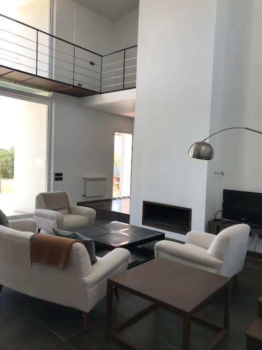 Casa De La Luz Villa Cala Llombards Екстериор снимка